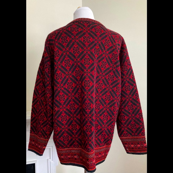 Volund Norwegian Sweater - Picture 2 of 5